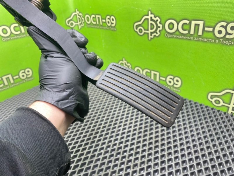 Педаль газа, 790 рублей, Тверь