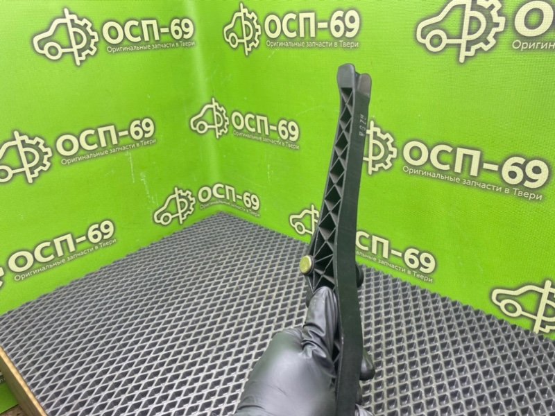 Педаль газа, 790 рублей, Тверь