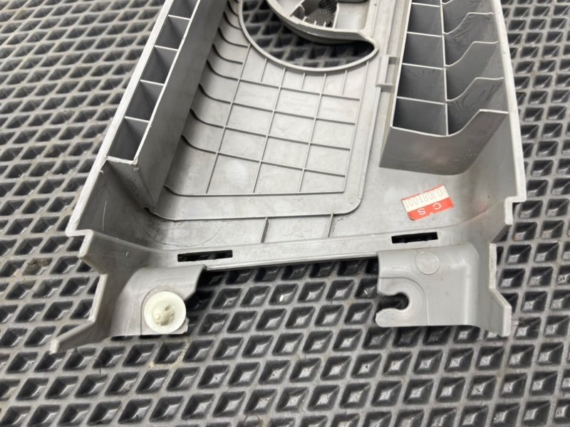 Накладка стойки, 390 рублей, Тверь