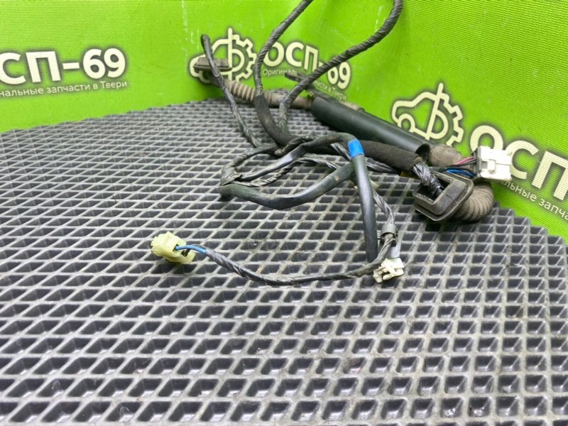 Проводка багажника, 990 рублей, Тверь