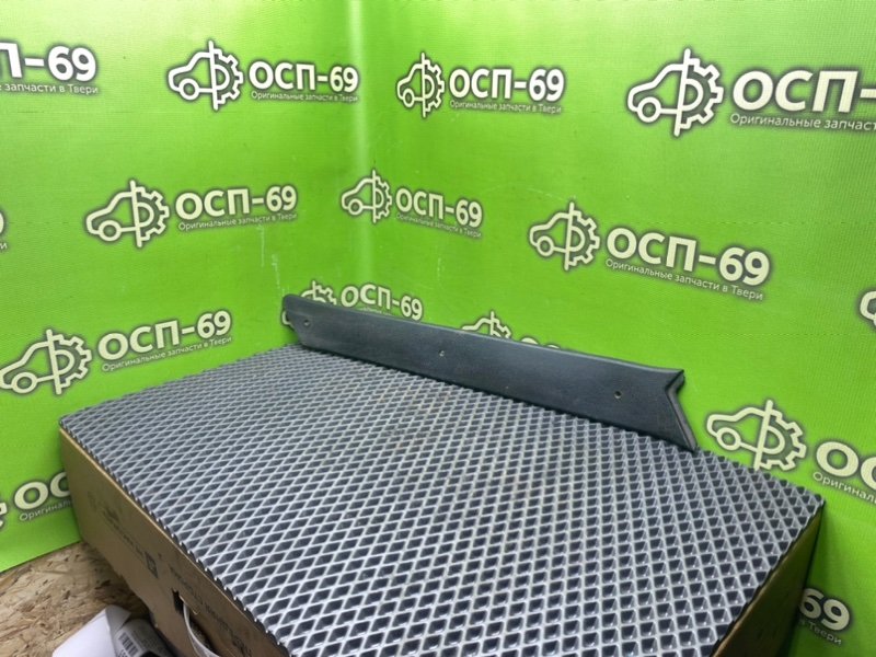 Накладка стойки, 390 рублей, Тверь