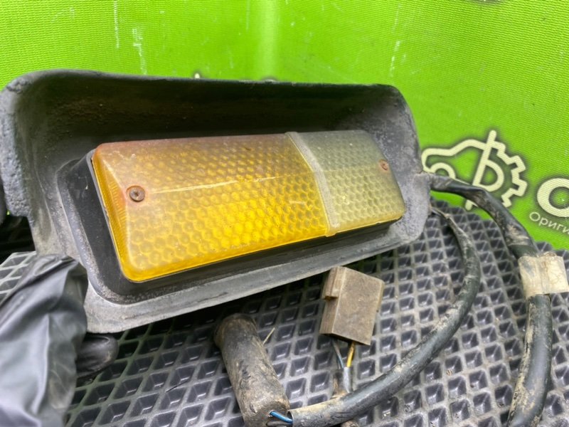 Поворотник, 490 рублей, Тверь