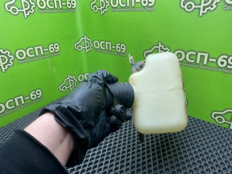 Бачок омывателя заднего стекла, 790 рублей, Тверь