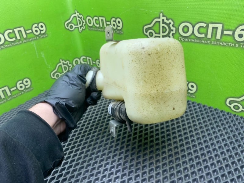 Бачок омывателя заднего стекла, 790 рублей, Тверь