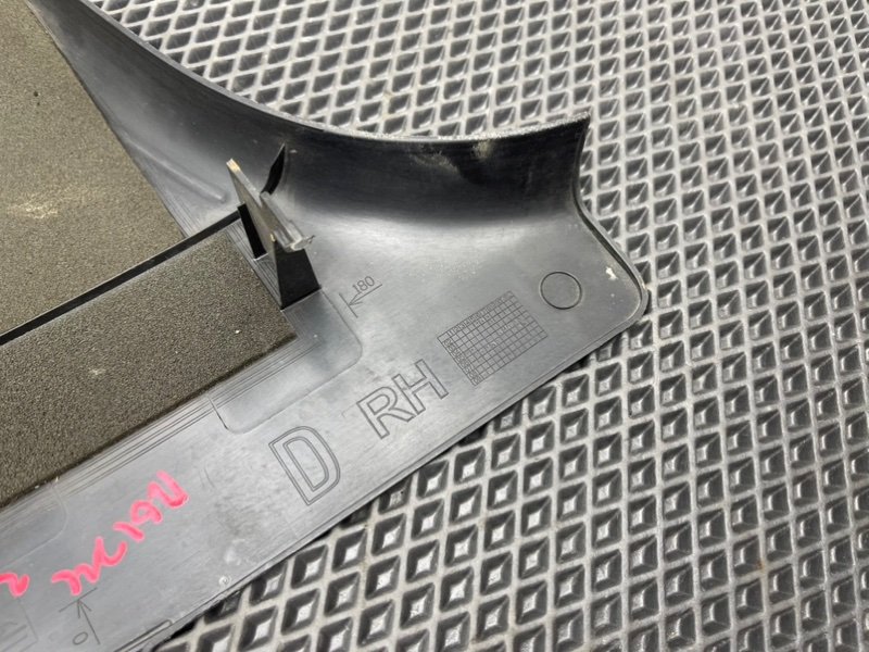 Накладка стойки, 490 рублей, Тверь