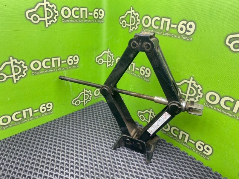 Домкрат, 1490 рублей, Тверь