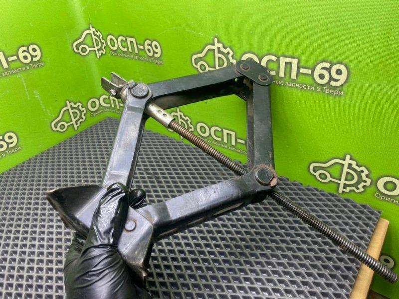 Домкрат, 1490 рублей, Тверь