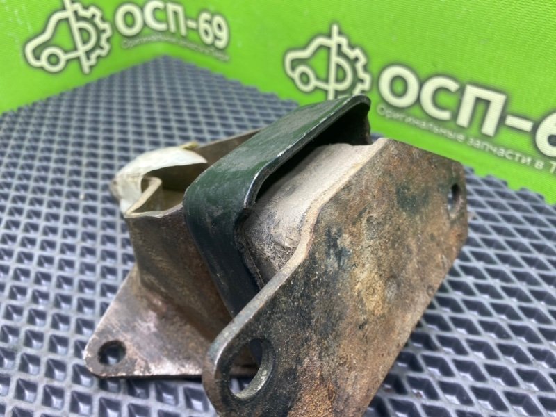 Кронштейн двигателя, 1990 рублей, Тверь