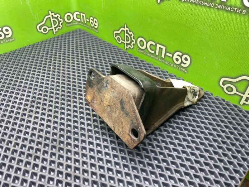 Кронштейн двигателя, 1990 рублей, Тверь