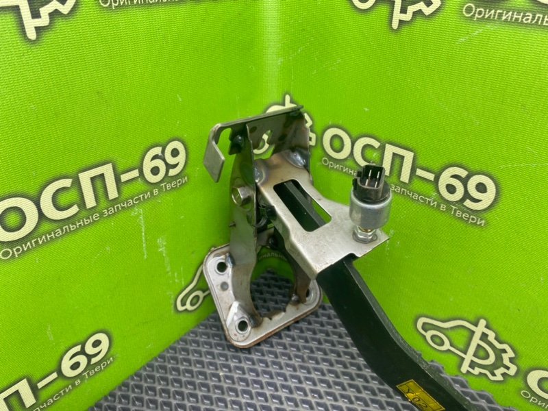 Педаль тормоза, 1290 рублей, Тверь