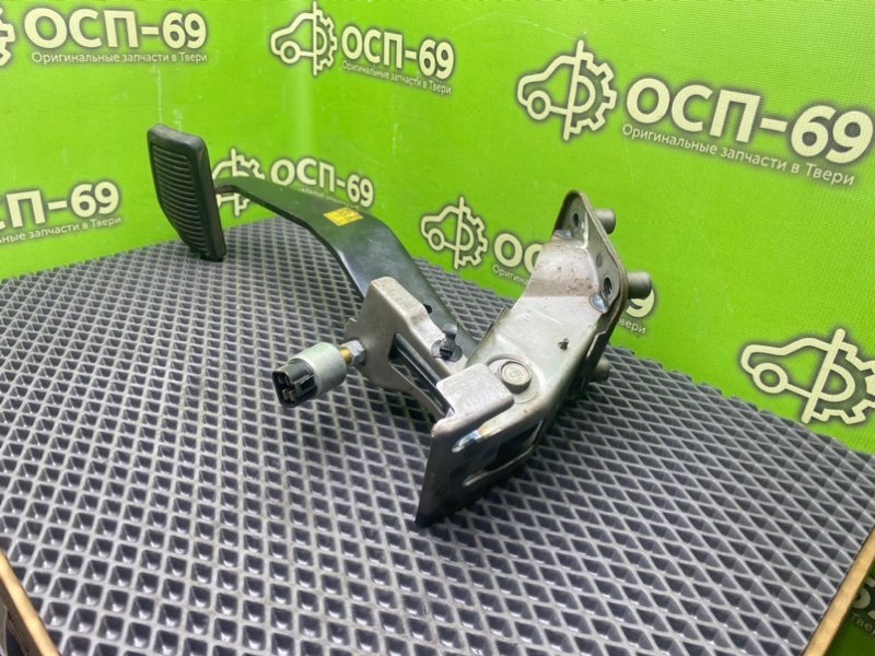 Педаль тормоза, 1290 рублей, Тверь