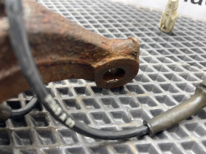 Поворотный кулак, 1790 рублей, Тверь