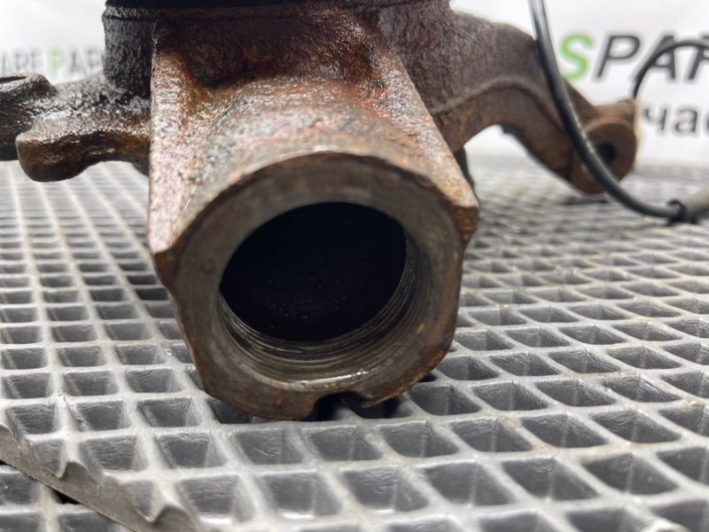 Поворотный кулак, 1790 рублей, Тверь