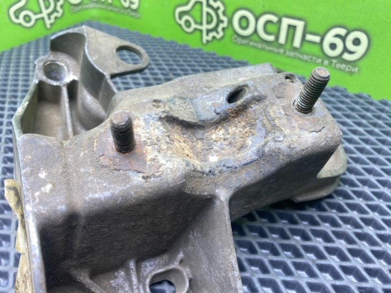 Кронштейн двигателя, 1990 рублей, Тверь