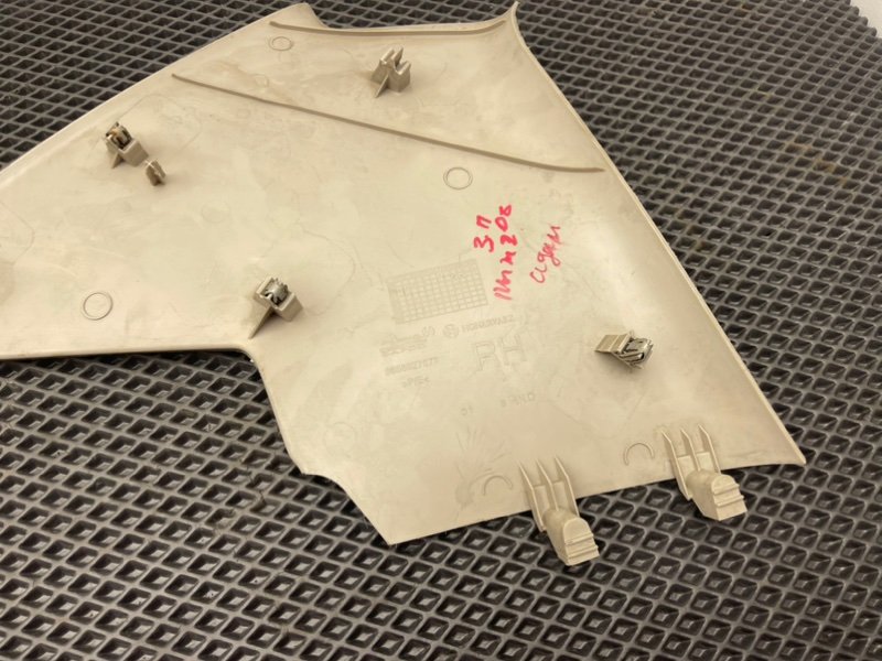 Накладка стойки, 390 рублей, Тверь