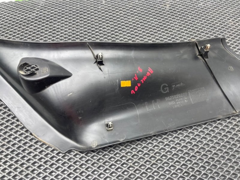 Накладка стойки, 490 рублей, Тверь