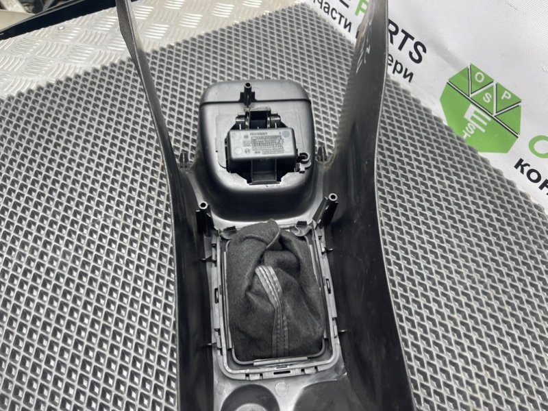 Центральная консоль, 790 рублей, Тверь