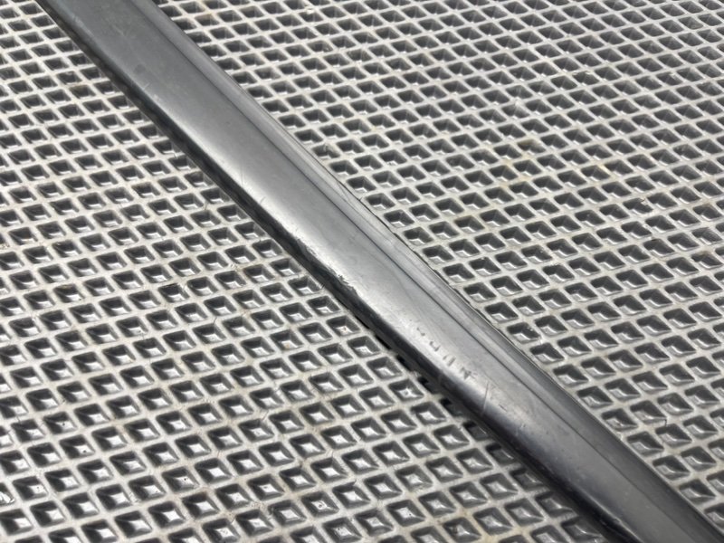 Молдинг лобового стекла, 990 рублей, Тверь