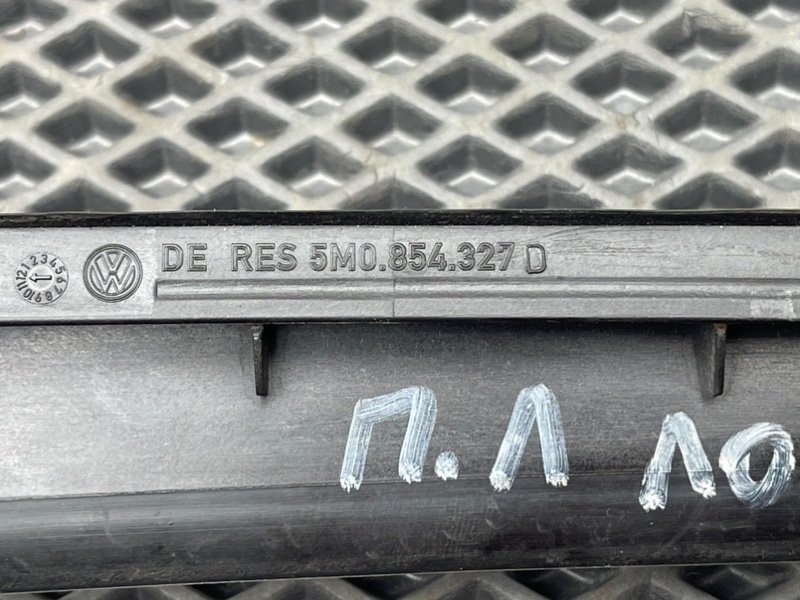 Молдинг лобового стекла, 990 рублей, Тверь