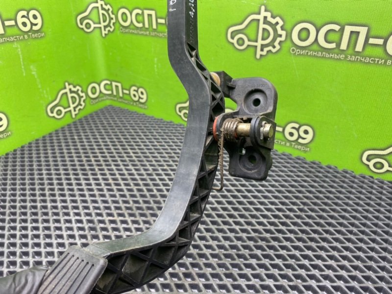 Педаль газа, 790 рублей, Тверь