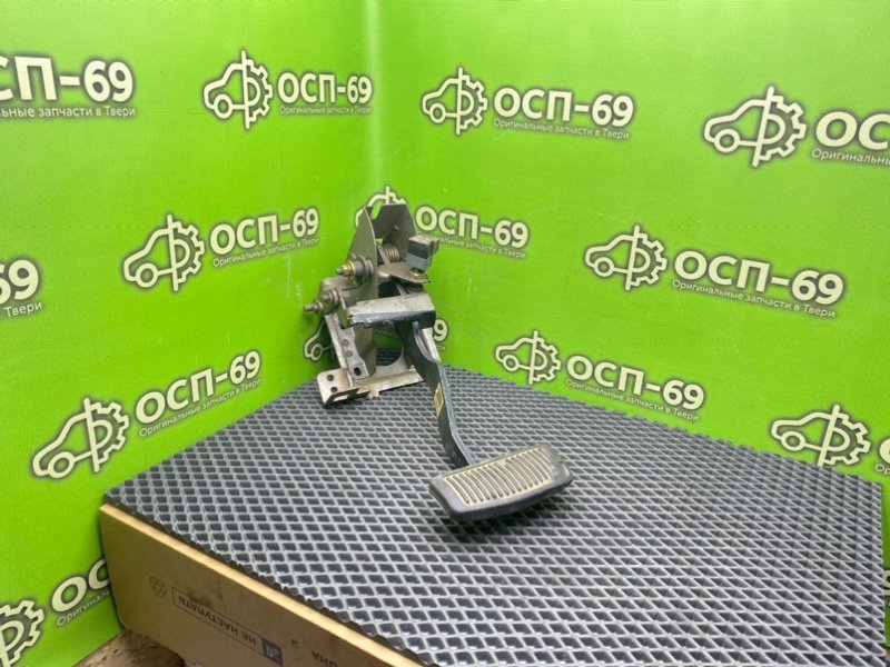 Педаль тормоза, 990 рублей, Тверь