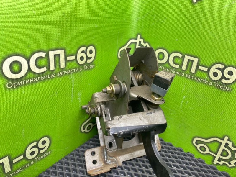 Педаль тормоза, 990 рублей, Тверь