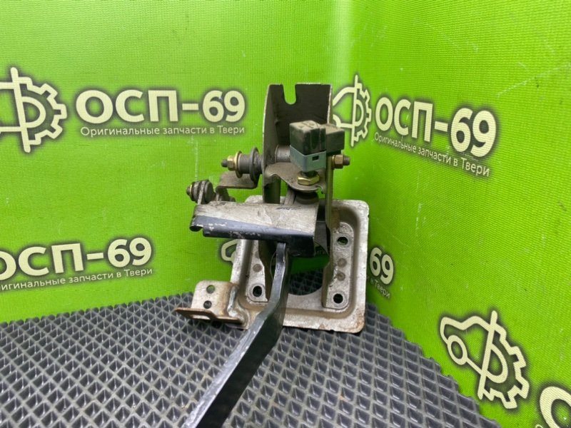 Педаль тормоза, 990 рублей, Тверь