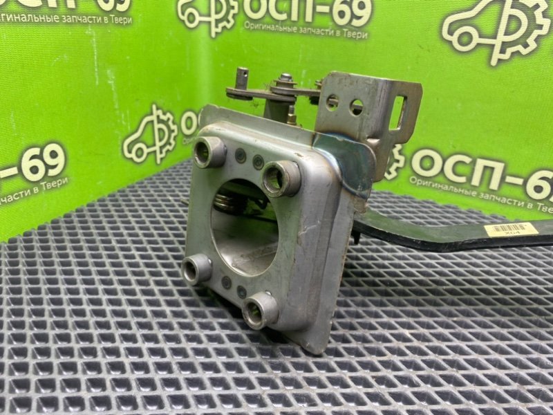 Педаль тормоза, 990 рублей, Тверь