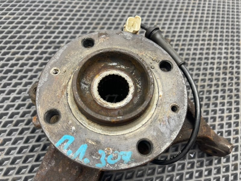 Поворотный кулак, 2990 рублей, Тверь