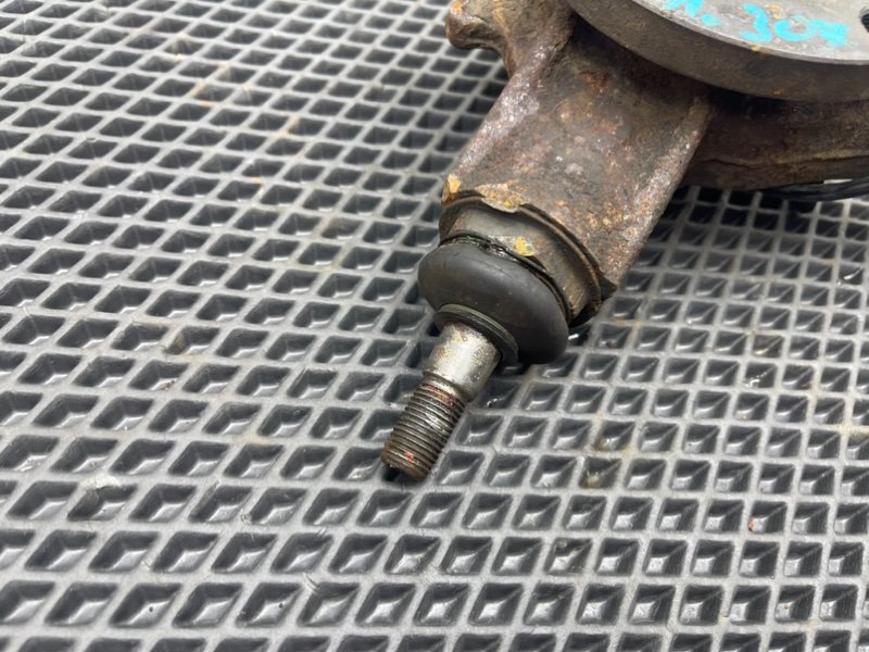 Поворотный кулак, 2990 рублей, Тверь