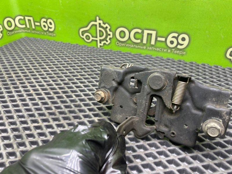 Замок капота, 990 рублей, Тверь