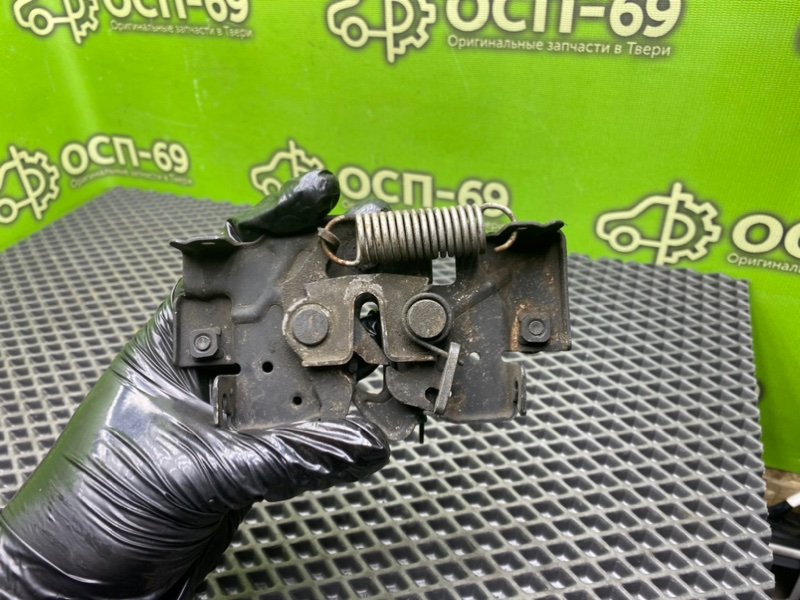 Замок капота, 990 рублей, Тверь