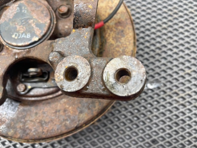 Поворотный кулак, 1990 рублей, Тверь