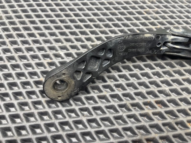 Дворник лобового стекла, 990 рублей, Тверь