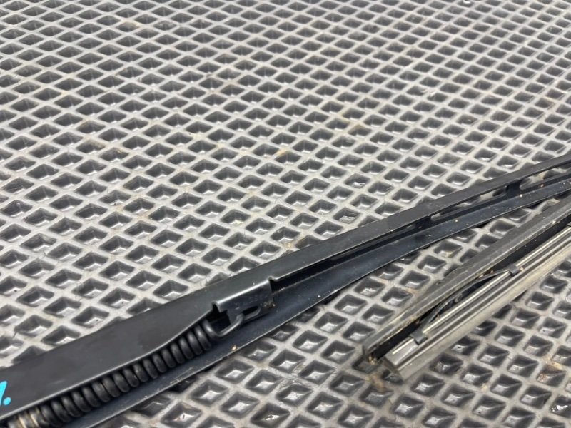 Дворник лобового стекла, 990 рублей, Тверь