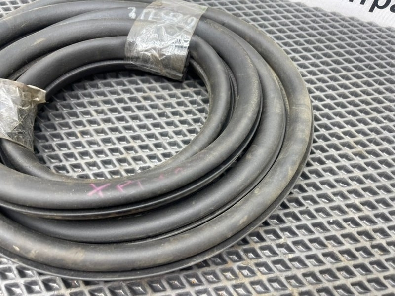 Уплотнитель двери, 790 рублей, Тверь