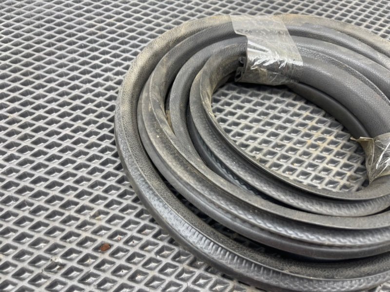 Уплотнитель двери, 790 рублей, Тверь