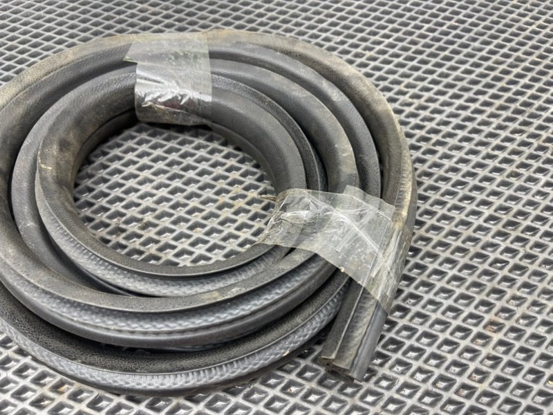 Уплотнитель двери, 790 рублей, Тверь