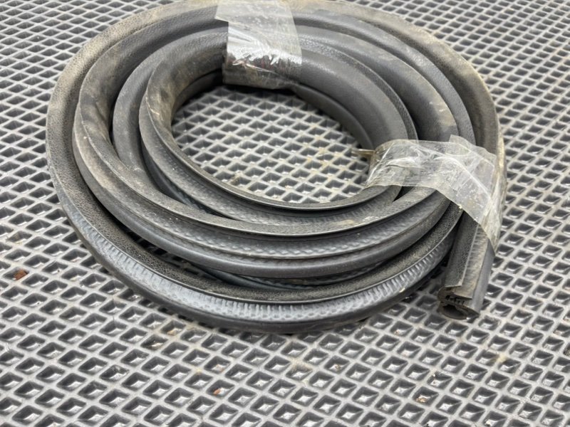 Уплотнитель двери, 790 рублей, Тверь