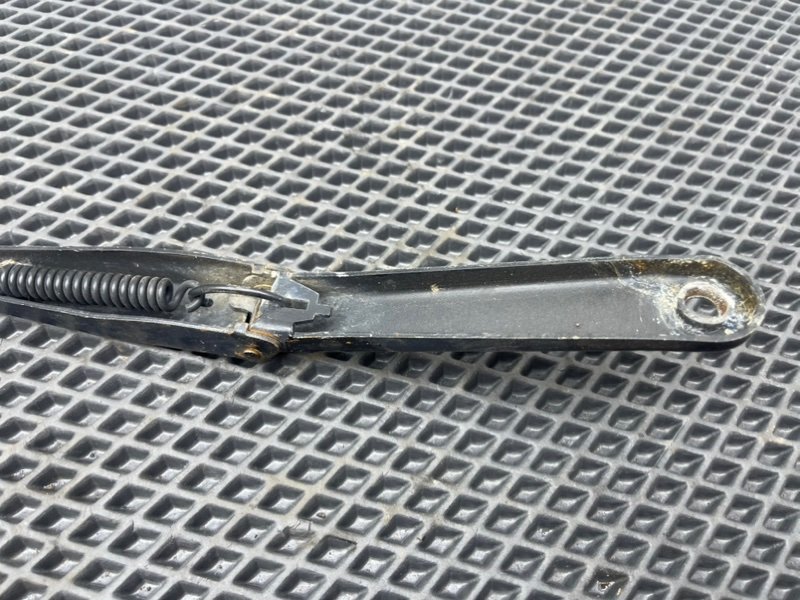 Дворник лобового стекла, 590 рублей, Тверь