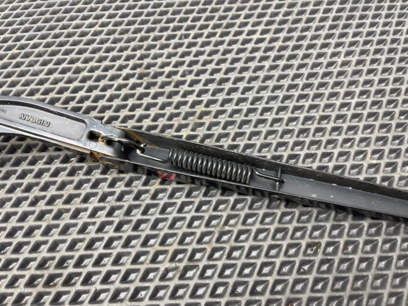 Дворник лобового стекла, 690 рублей, Тверь