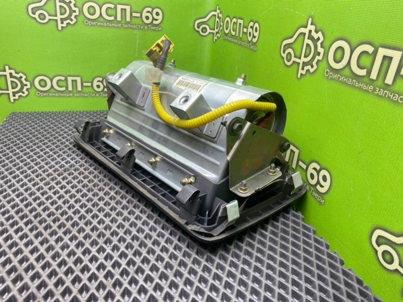 Подушка безопасности, 1990 рублей, Тверь