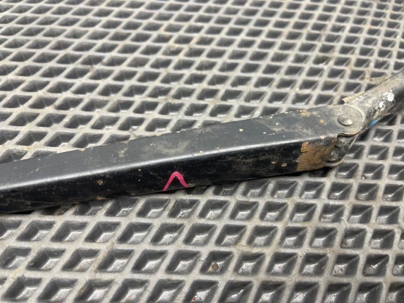 Дворник лобового стекла, 590 рублей, Тверь