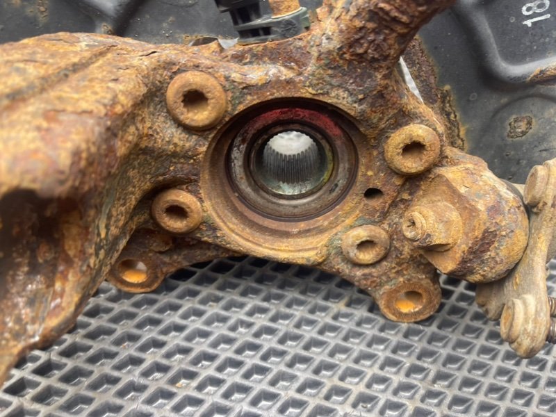 Поворотный кулак, 3990 рублей, Тверь