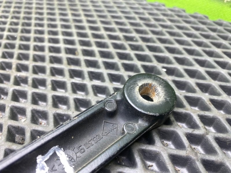 Дворник лобового стекла, 990 рублей, Тверь