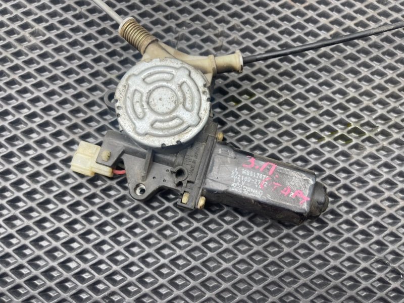 Стеклоподъемник, 990 рублей, Тверь