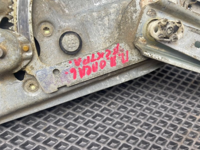 Стеклоподъемник, 1990 рублей, Тверь