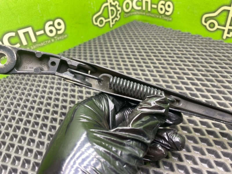 Дворник лобового стекла, 990 рублей, Тверь