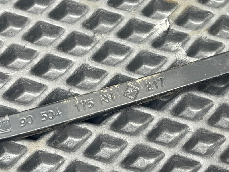 Дворник лобового стекла, 790 рублей, Тверь