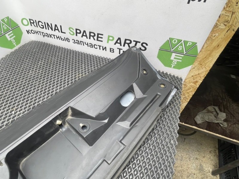 Спойлер, 1490 рублей, Тверь